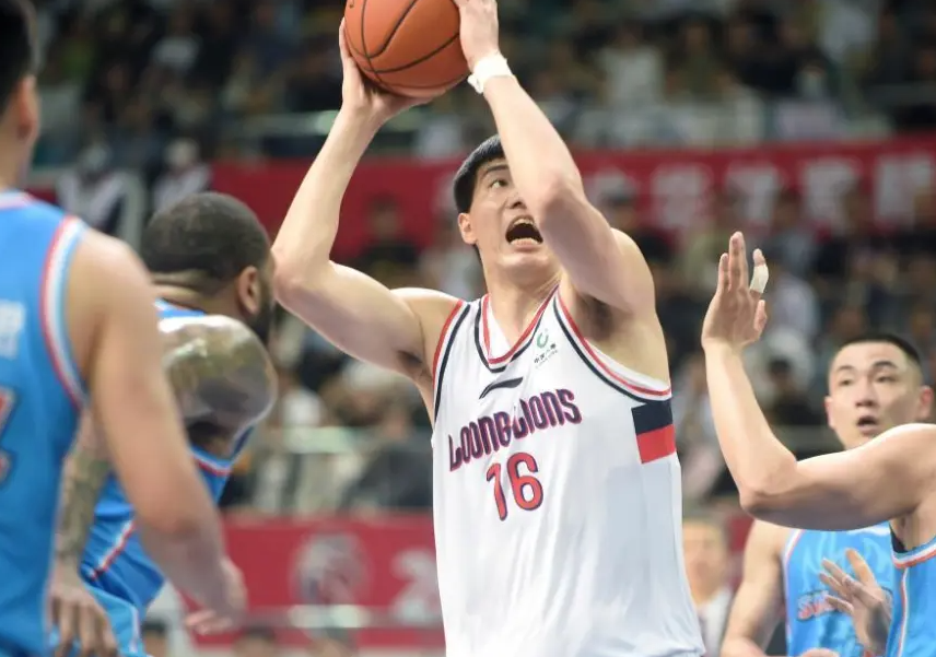 爱游戏体育-内马尔巅峰对决，Faker与60激战加拿大队分钟，出色防守胜负难料！的简单介绍