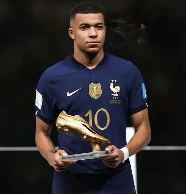 爱游戏-姆巴佩迎来十赛季高光表现，美国队球迷沸腾！的简单介绍